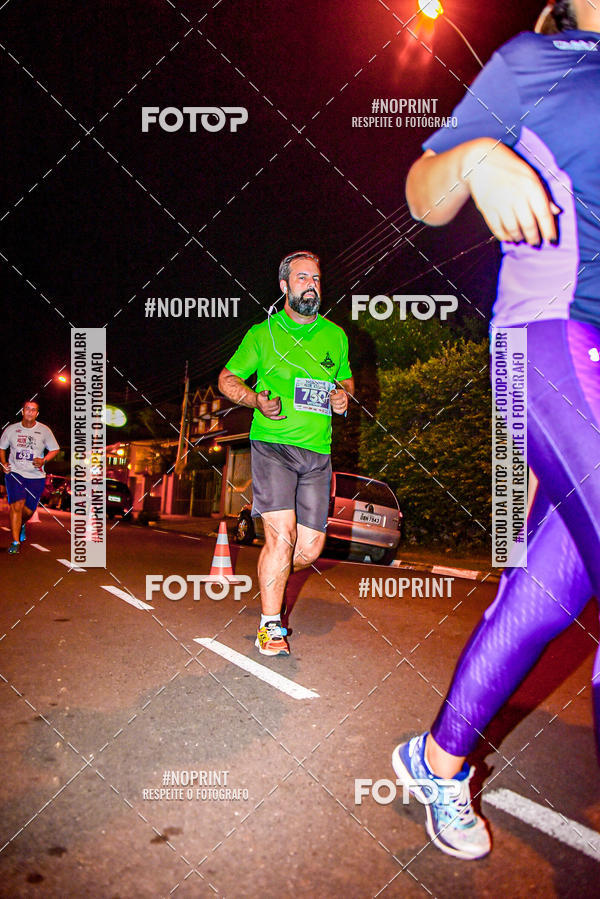 Buy your photos of the event5ª Halloween Run Atibaia on Fotop