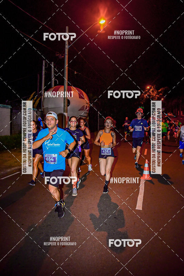 Buy your photos of the event5 Halloween Run Atibaia on Fotop