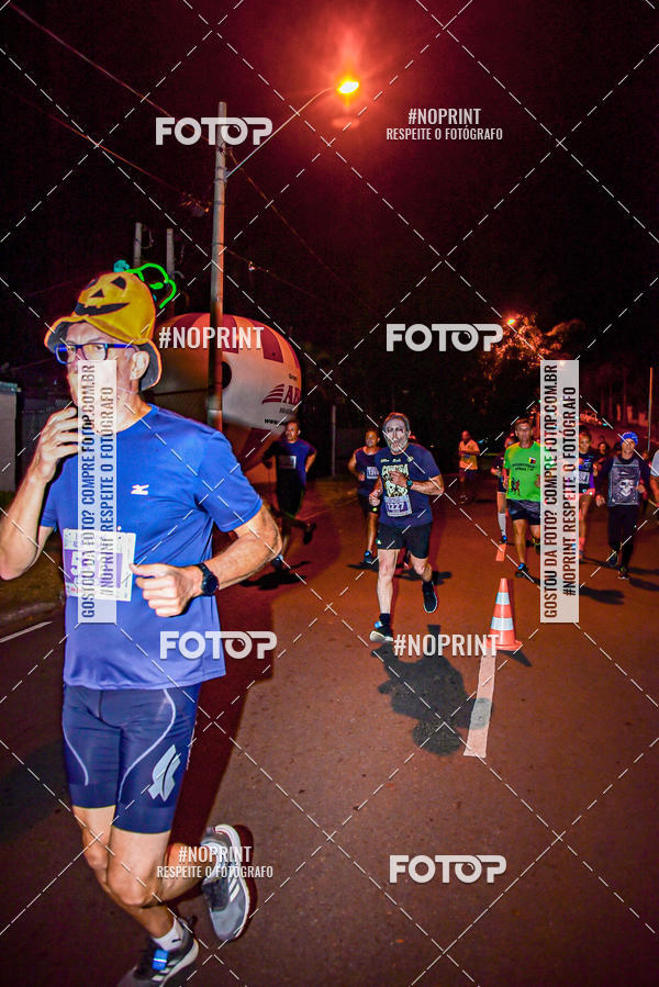Buy your photos of the event5 Halloween Run Atibaia on Fotop