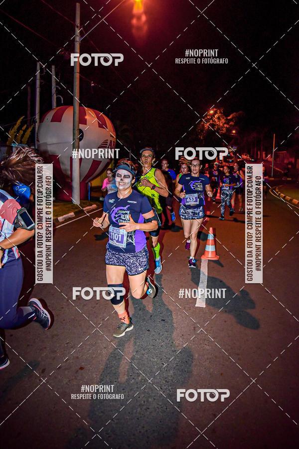 Buy your photos of the event5 Halloween Run Atibaia on Fotop
