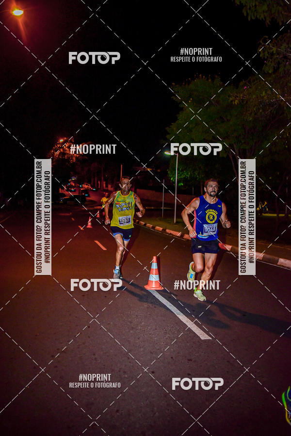 Buy your photos of the event5 Halloween Run Atibaia on Fotop