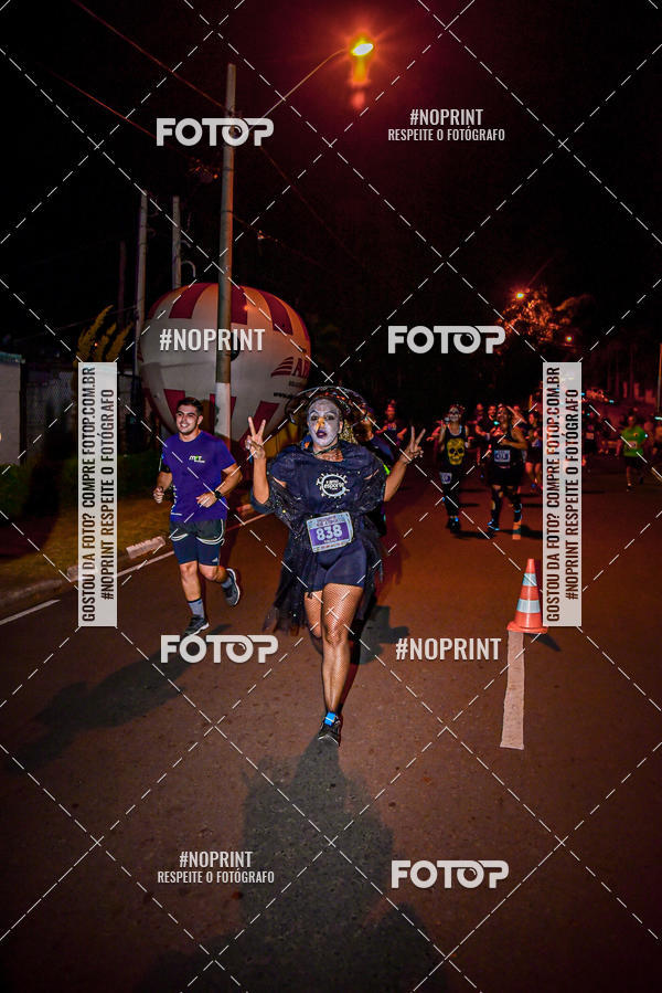 Buy your photos of the event5 Halloween Run Atibaia on Fotop