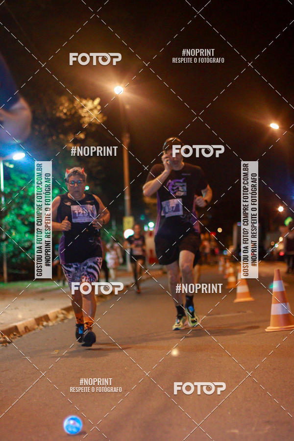 Buy your photos of the event5 Halloween Run Atibaia on Fotop