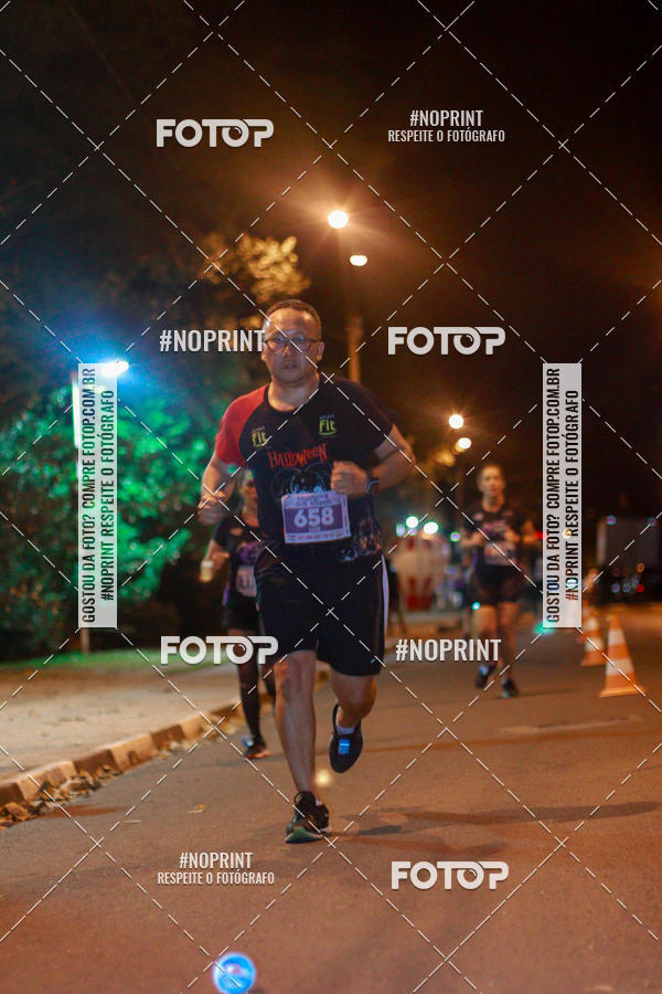 Buy your photos of the event5 Halloween Run Atibaia on Fotop