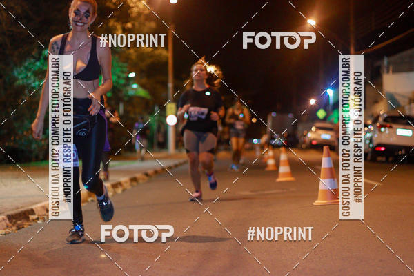 Buy your photos of the event5 Halloween Run Atibaia on Fotop