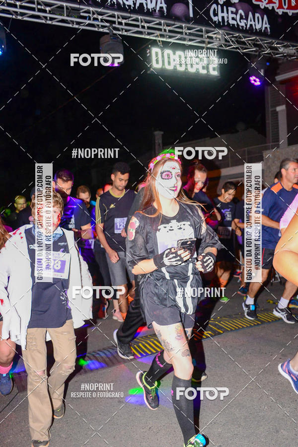 Buy your photos of the event5 Halloween Run Atibaia on Fotop