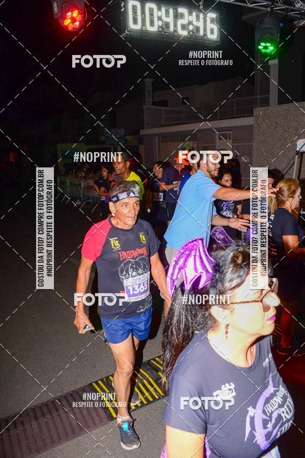 Buy your photos of the event5 Halloween Run Atibaia on Fotop