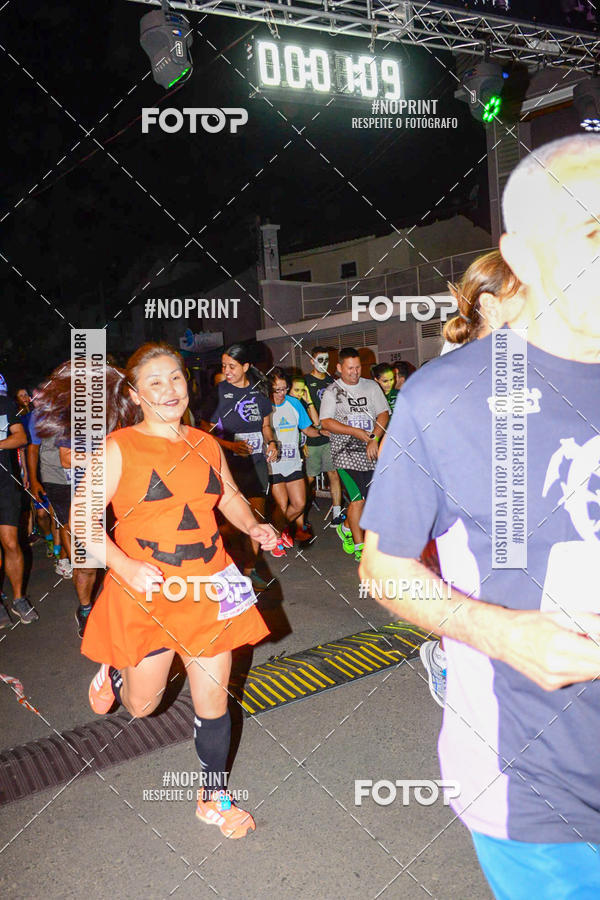 Buy your photos of the event5 Halloween Run Atibaia on Fotop