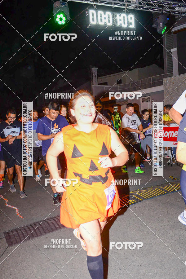 Buy your photos of the event5 Halloween Run Atibaia on Fotop