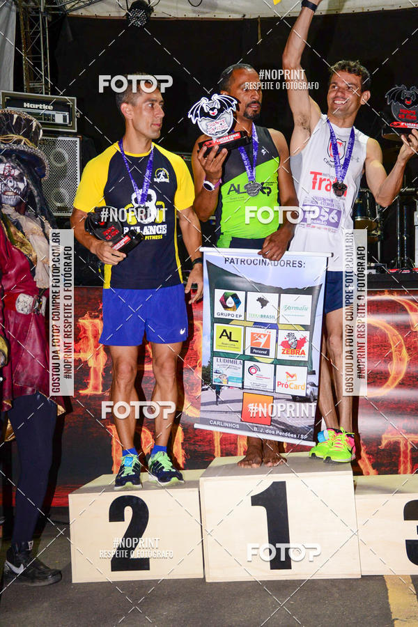 Buy your photos of the event5 Halloween Run Atibaia on Fotop