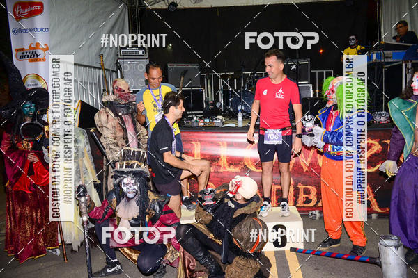 Buy your photos of the event5 Halloween Run Atibaia on Fotop