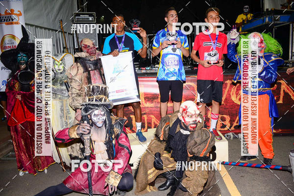 Buy your photos of the event5 Halloween Run Atibaia on Fotop