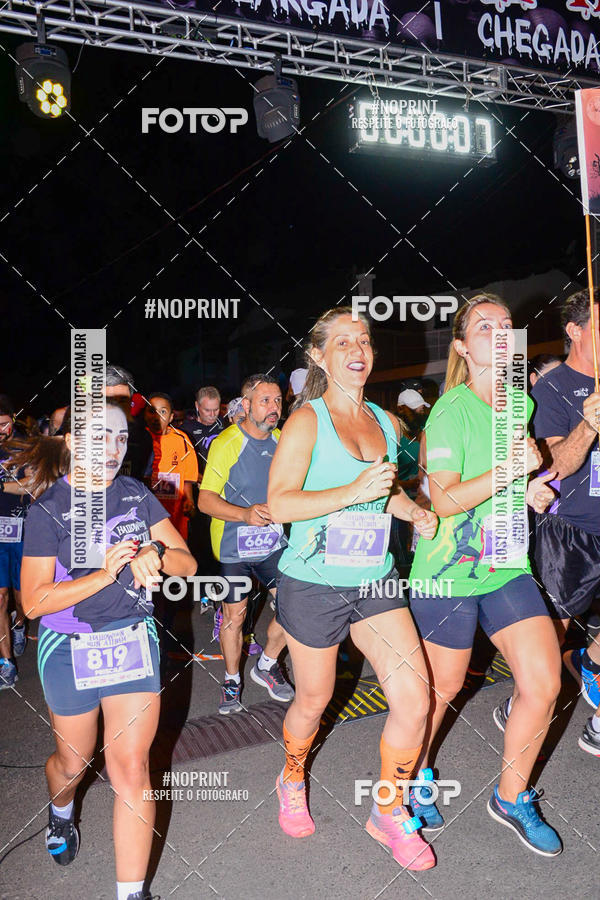 Buy your photos of the event5 Halloween Run Atibaia on Fotop