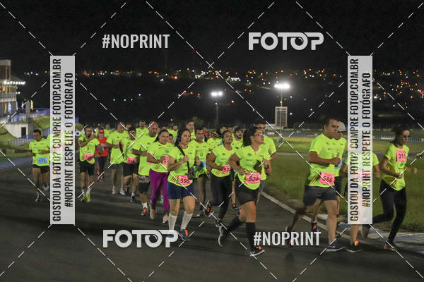 Compra tus fotos del eventoNight Run Paladino En Fotop