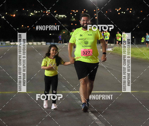 Compra tus fotos del eventoNight Run Paladino En Fotop