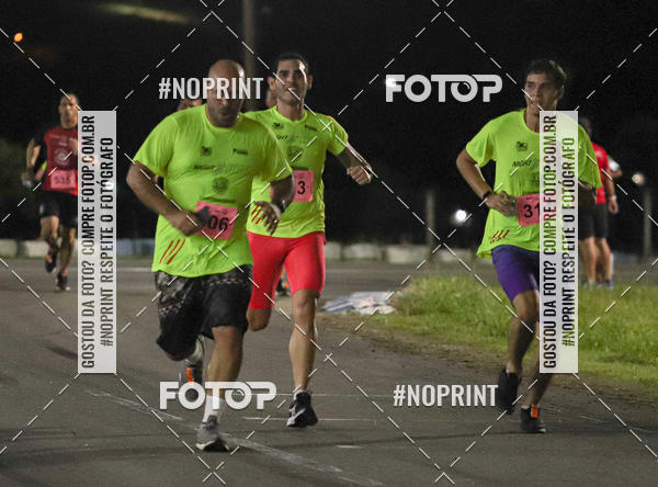 Compra tus fotos del eventoNight Run Paladino En Fotop