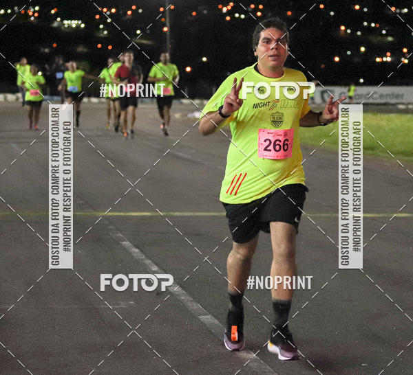 Compra tus fotos del eventoNight Run Paladino En Fotop