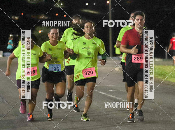 Compra tus fotos del eventoNight Run Paladino En Fotop