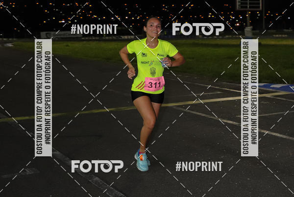 Compra tus fotos del eventoNight Run Paladino En Fotop