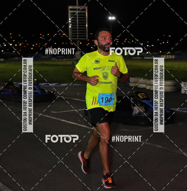 Compra tus fotos del eventoNight Run Paladino En Fotop