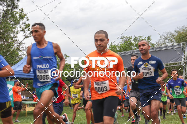 Buy your photos of the eventMorro das Pedras Race 2019 on Fotop