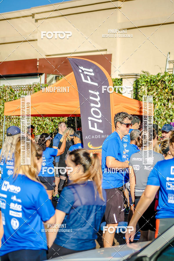 Buy your photos of the eventFLOW RUN on Fotop