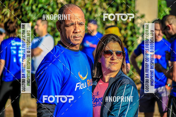 Buy your photos of the eventFLOW RUN on Fotop