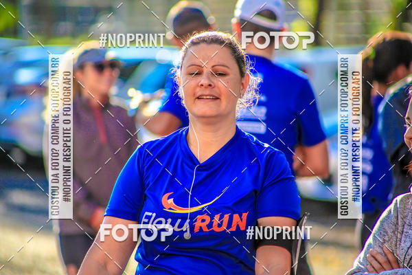 Buy your photos of the eventFLOW RUN on Fotop