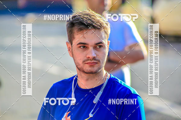 Buy your photos of the eventFLOW RUN on Fotop