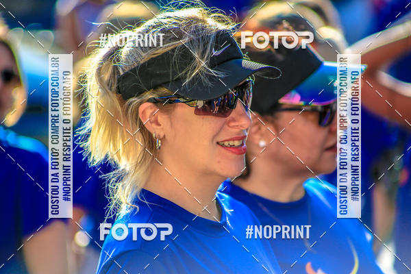 Buy your photos of the eventFLOW RUN on Fotop