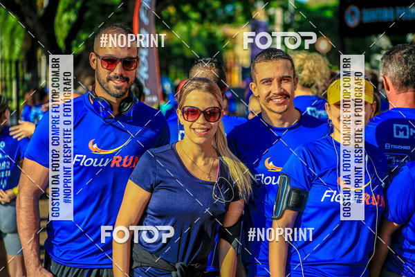 Buy your photos of the eventFLOW RUN on Fotop