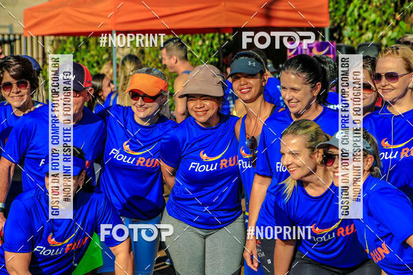 Buy your photos of the eventFLOW RUN on Fotop