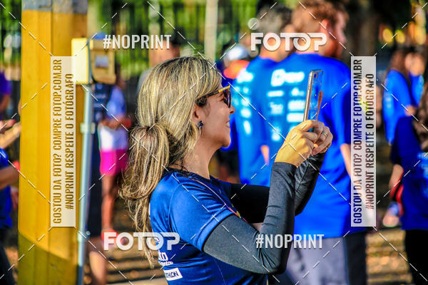 Buy your photos of the eventFLOW RUN on Fotop