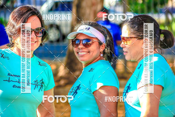 Buy your photos of the eventFLOW RUN on Fotop