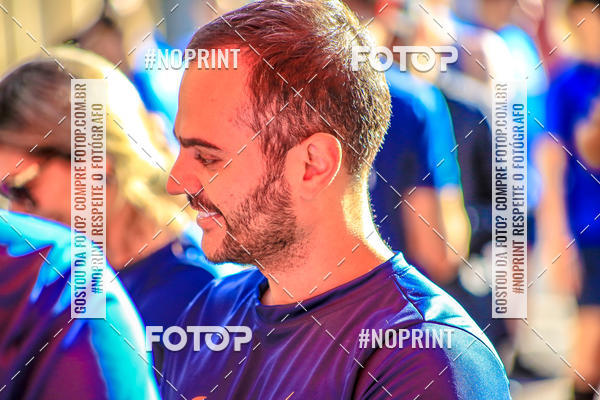 Buy your photos of the eventFLOW RUN on Fotop