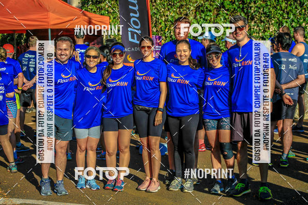 Buy your photos of the eventFLOW RUN on Fotop