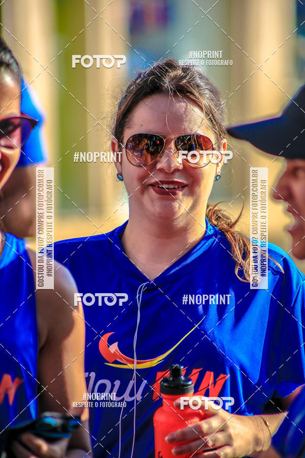 Buy your photos of the eventFLOW RUN on Fotop