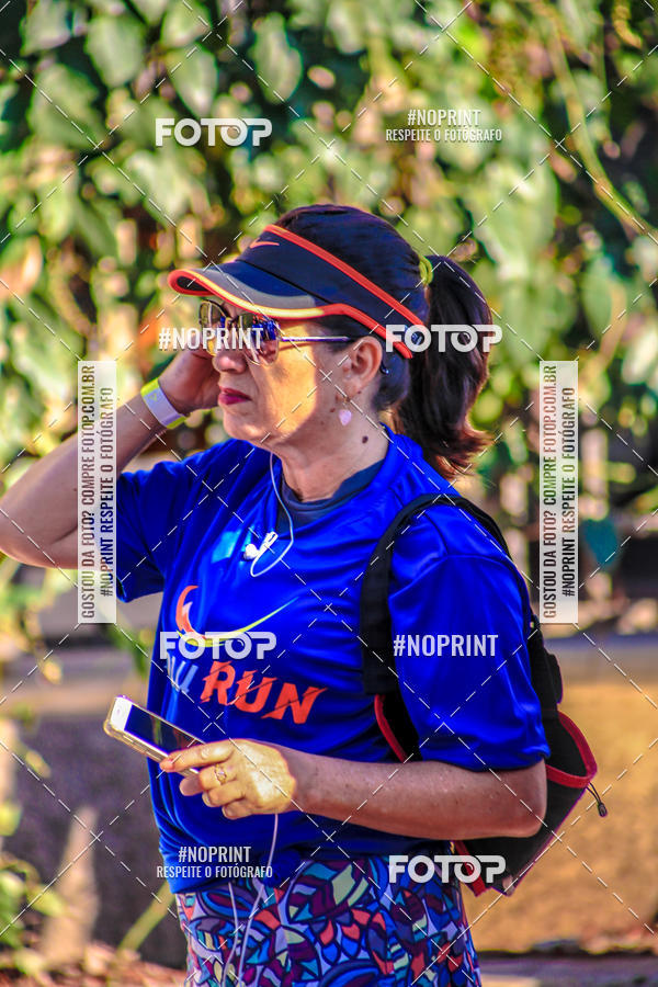 Buy your photos of the eventFLOW RUN on Fotop