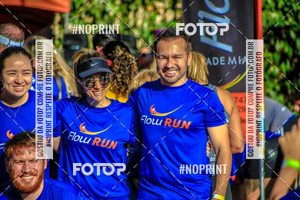 Buy your photos of the eventFLOW RUN on Fotop