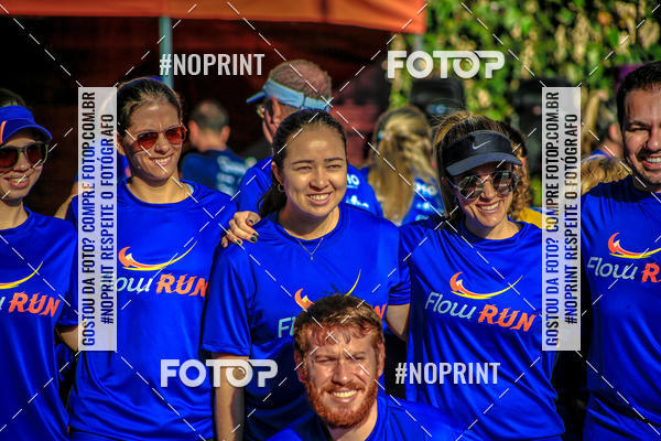 Buy your photos of the eventFLOW RUN on Fotop