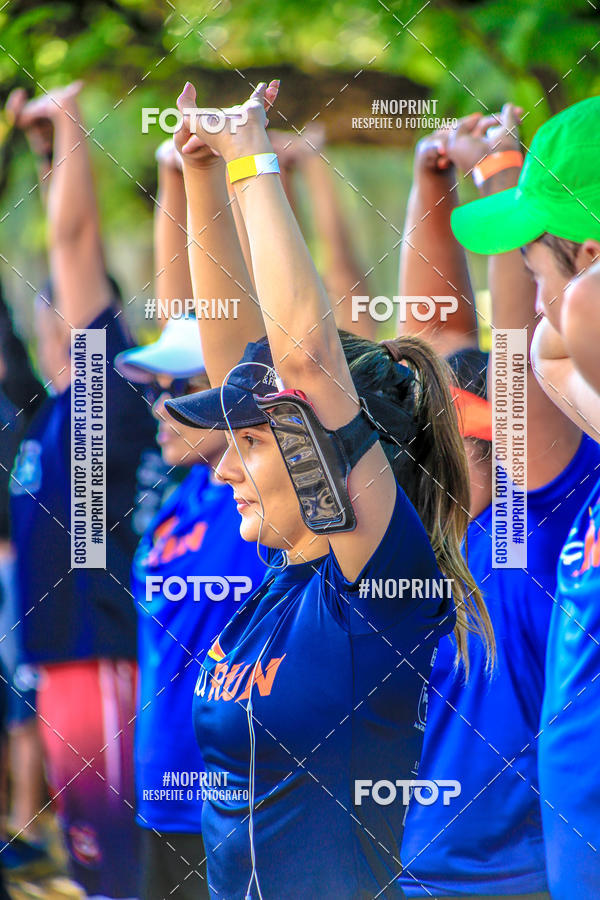 Buy your photos of the eventFLOW RUN on Fotop