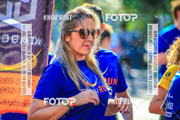 Buy your photos of the eventFLOW RUN on Fotop