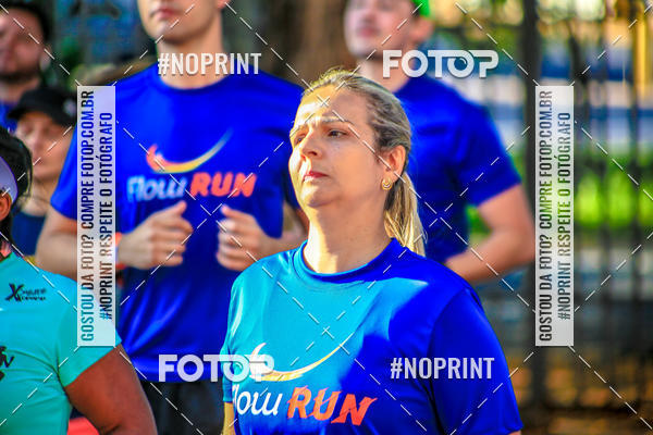 Buy your photos of the eventFLOW RUN on Fotop