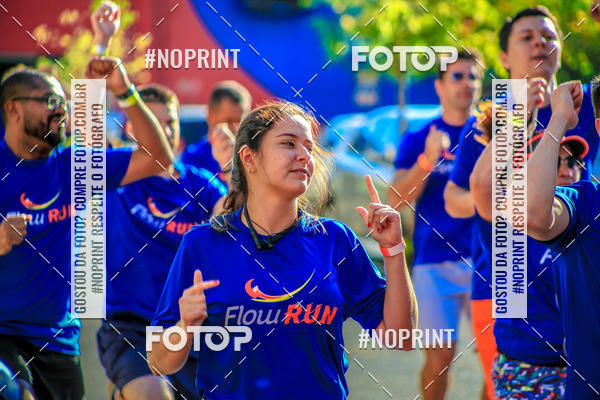 Buy your photos of the eventFLOW RUN on Fotop