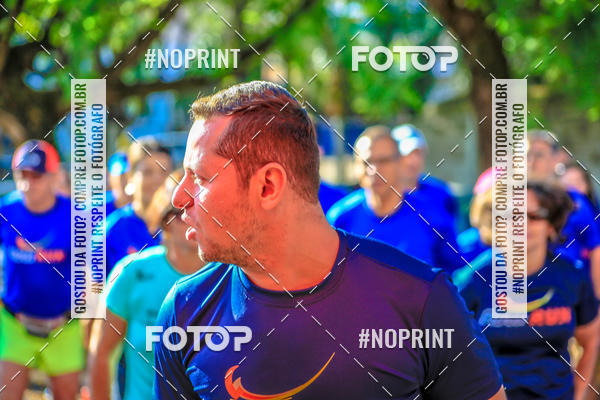 Buy your photos of the eventFLOW RUN on Fotop