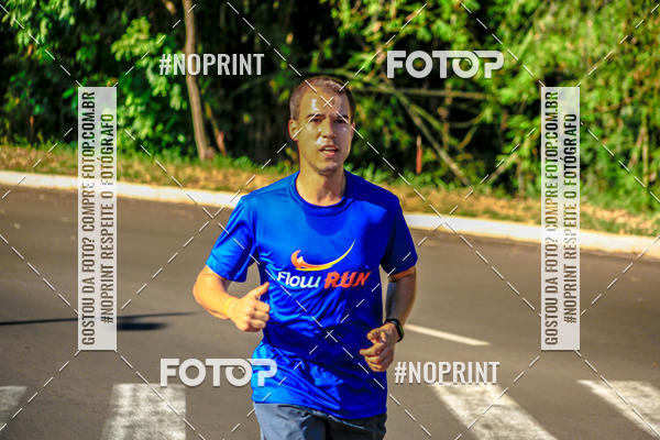Buy your photos of the eventFLOW RUN on Fotop