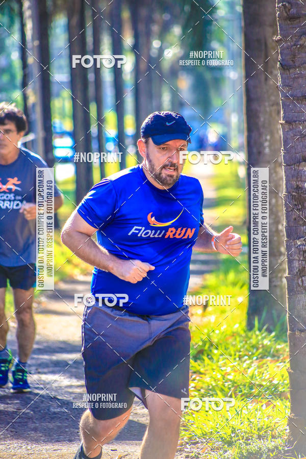 Buy your photos of the eventFLOW RUN on Fotop