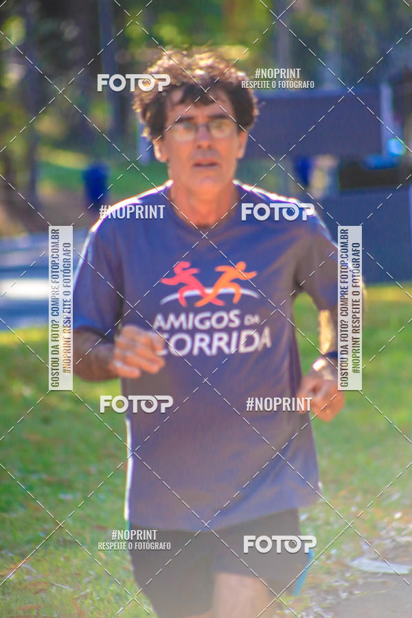 Buy your photos of the eventFLOW RUN on Fotop