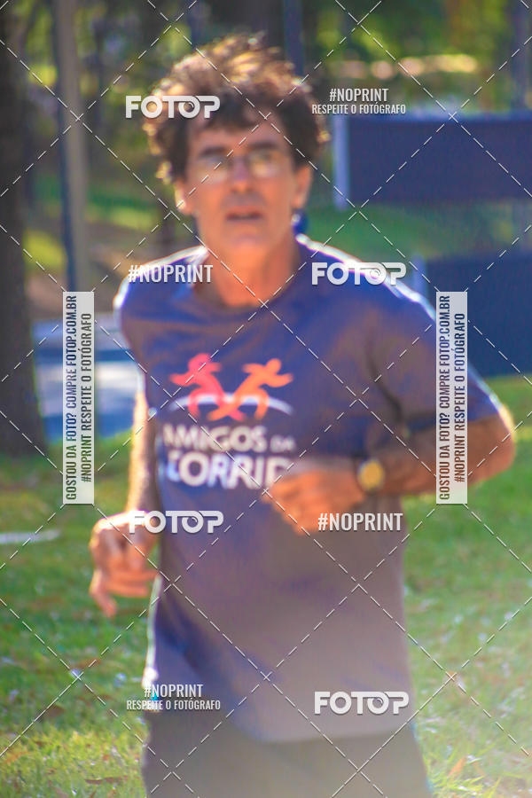 Buy your photos of the eventFLOW RUN on Fotop