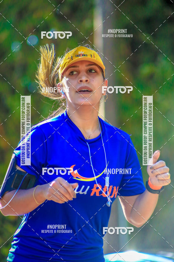 Buy your photos of the eventFLOW RUN on Fotop